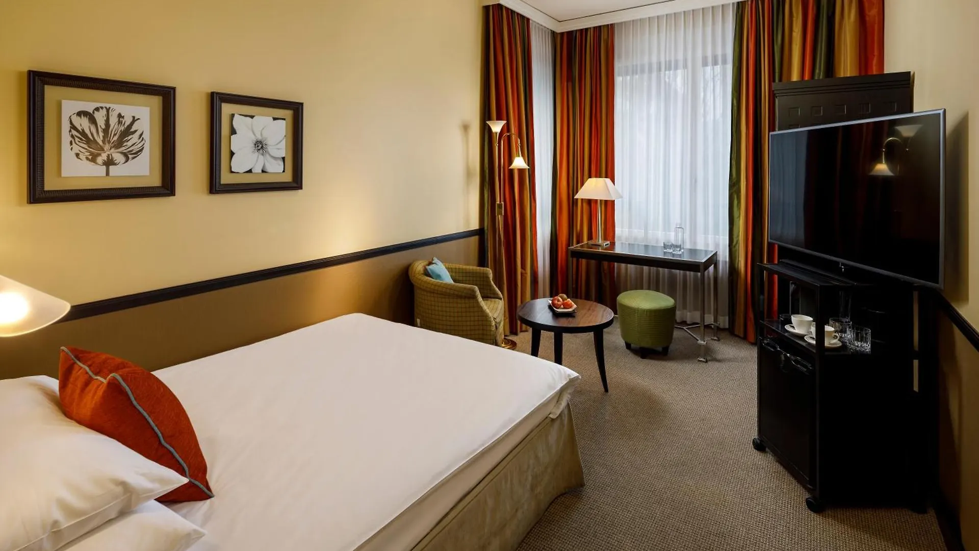 Opera Hotel Zuerich Switzerland